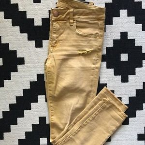 American Eagle Mustard Yellow Jeans