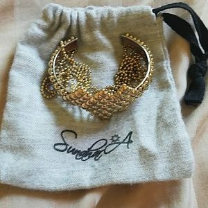 Sunahara fringe cuff gold plated