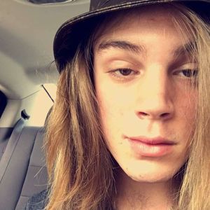 Meet your Posher, Evan