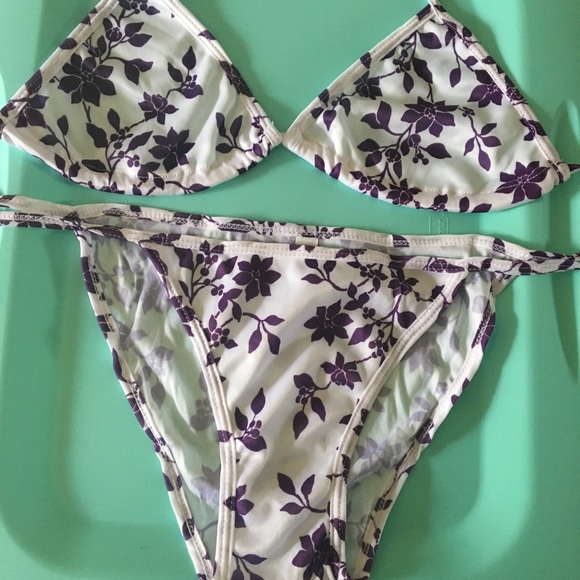 Bikini - Picture 4 of 6