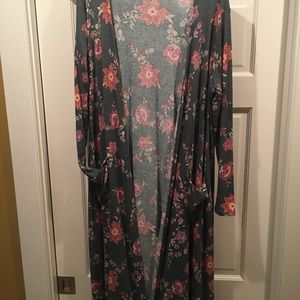 LulaRoe Sarah ribbed floral cardigan