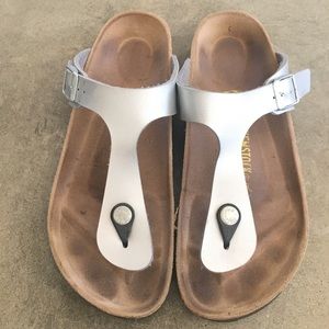 Silver Birkenstock Gizeh sandals 39 Narrow