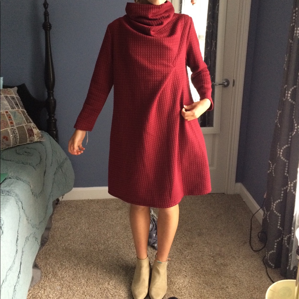 Beautiful thick red winter dress