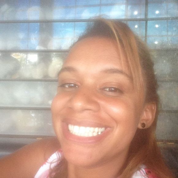 Meet your Posher, Simone - Picture 1 of 1