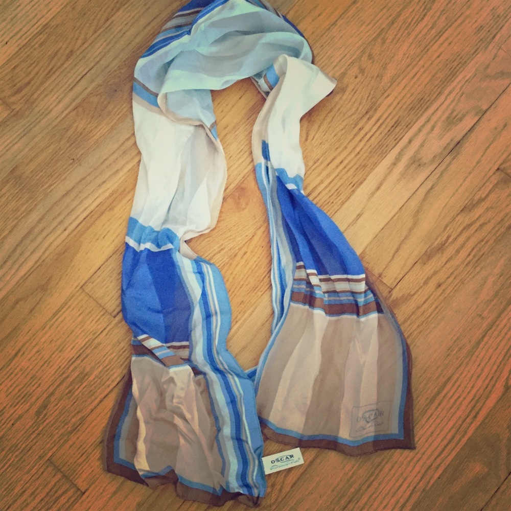 Oscar de la Renta silk scarf