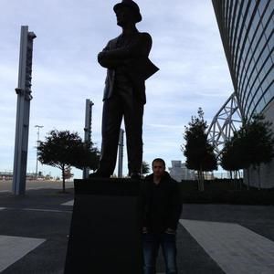 Meet your Posher, Ty