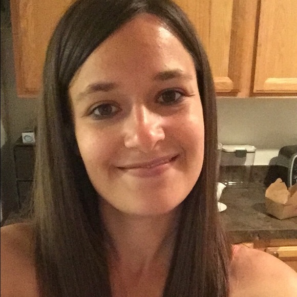 Meet your Posher, Claire - Picture 1 of 1