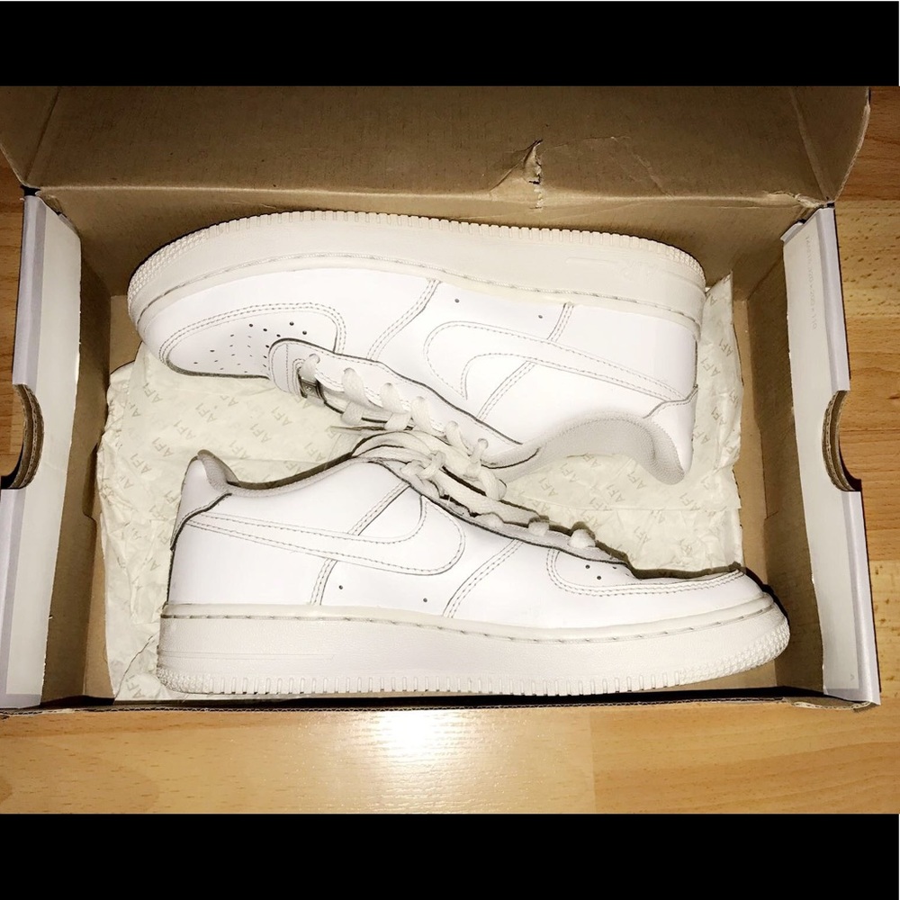 Nike Air Force 1's Low