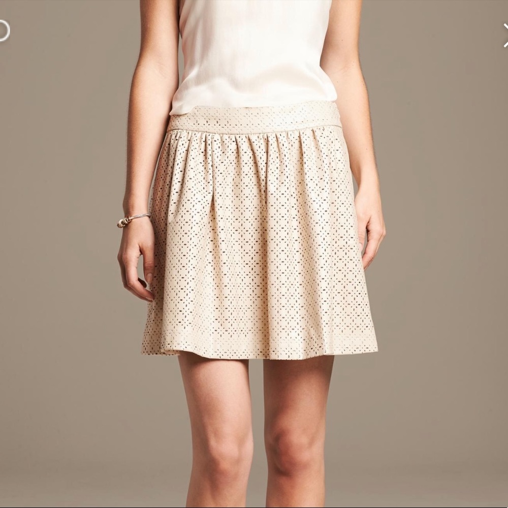 NWT Banana Republic faux leather skirt