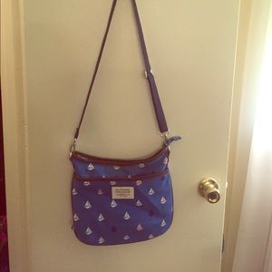Cross body purse