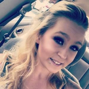 Meet your Posher, Hailey