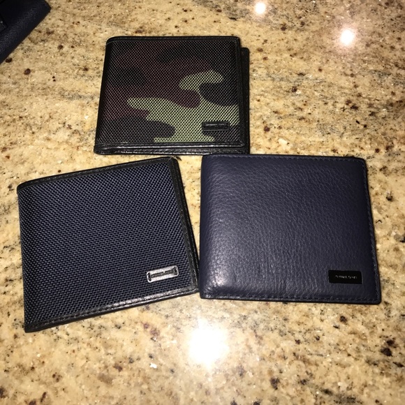 Men's Michael Kors wallets for the 3 $110 - Picture 1 of 4