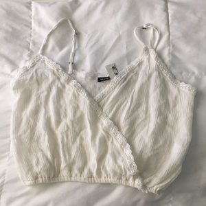 ✨NWT JASLYN TANK BRANDY MELVILLE✨