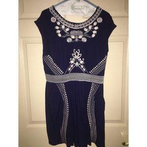 Short patterned dress