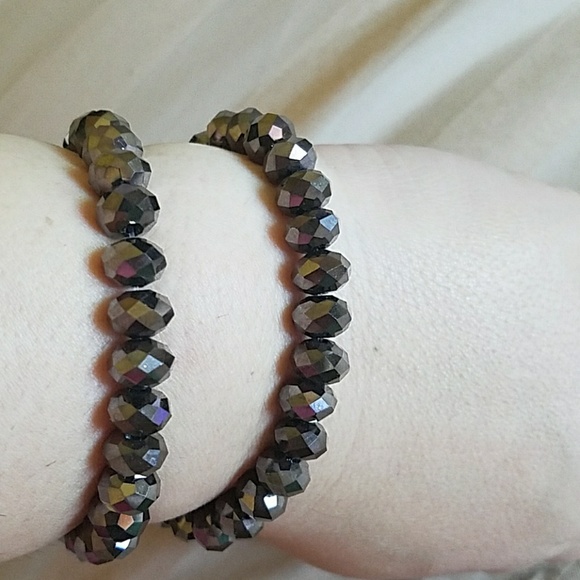 Stackable beaded bracelets - Picture 5 of 7