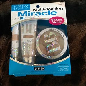 New in box Physicians Formula BB All-in-1 Kit