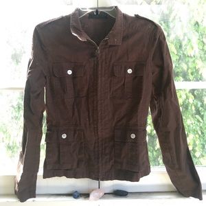 Adorable brown jacket