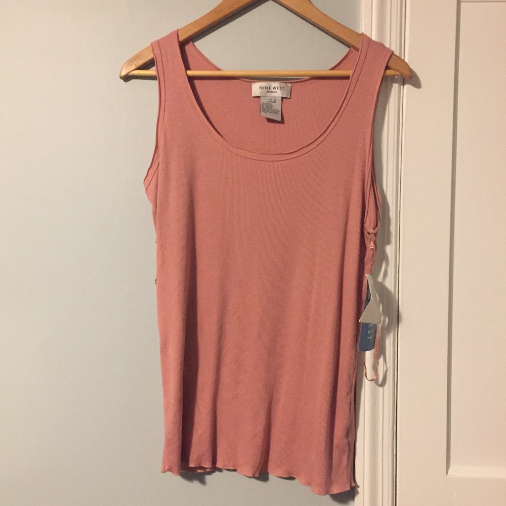 🆕NWT Nine West Pink Raw Edge Tank
