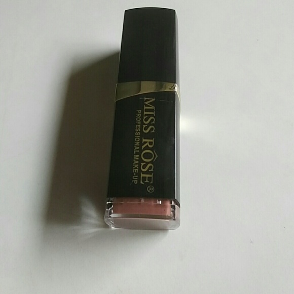 Miss Rose Lipstick - Picture 4 of 4