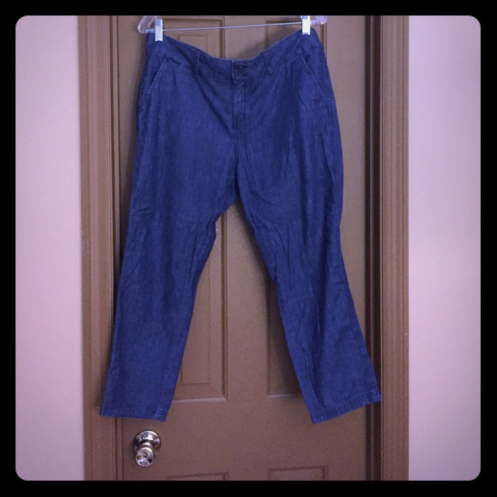 Denim cropped pants