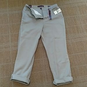 Gloria Vanderbilt Slimming Jeans