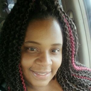 Meet your Posher, Brittney