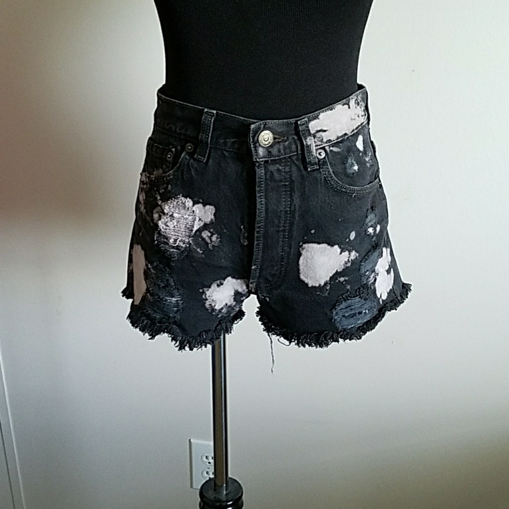 Vintage black distressed high waist jeans