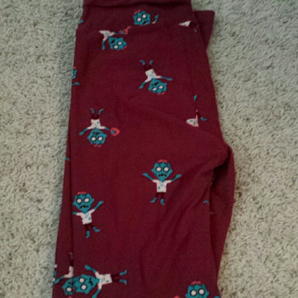 Like new zombie OS leggings