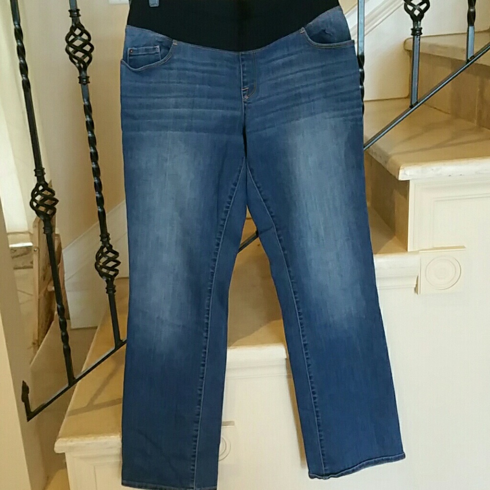 Liz Lange maternity like new, 12