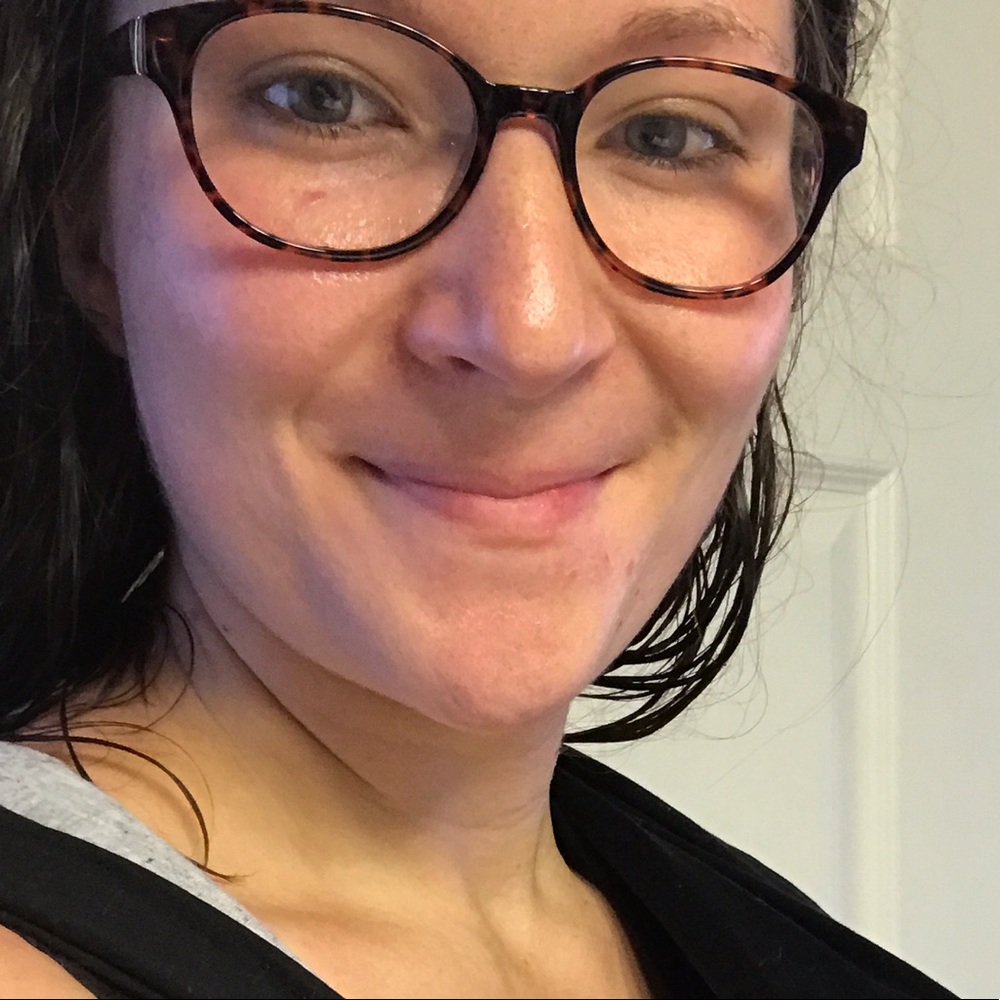 Meet your Posher, Emily