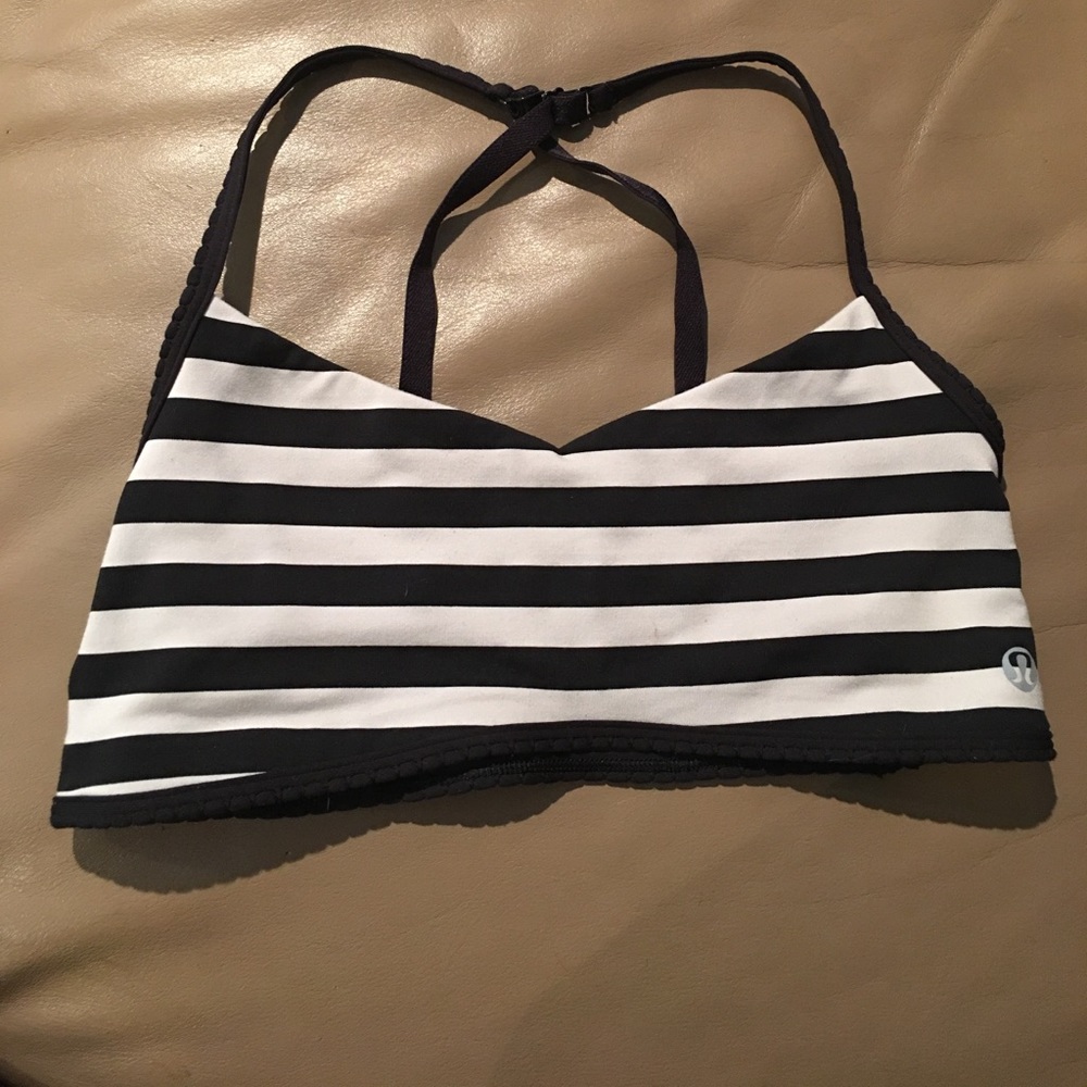lululemon sports bra