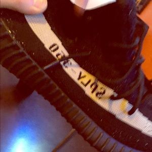 Real yeezy 350 boost black