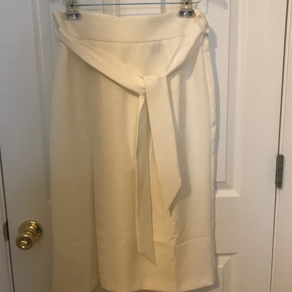 Asos off-white knee length skirt w/ removable belt