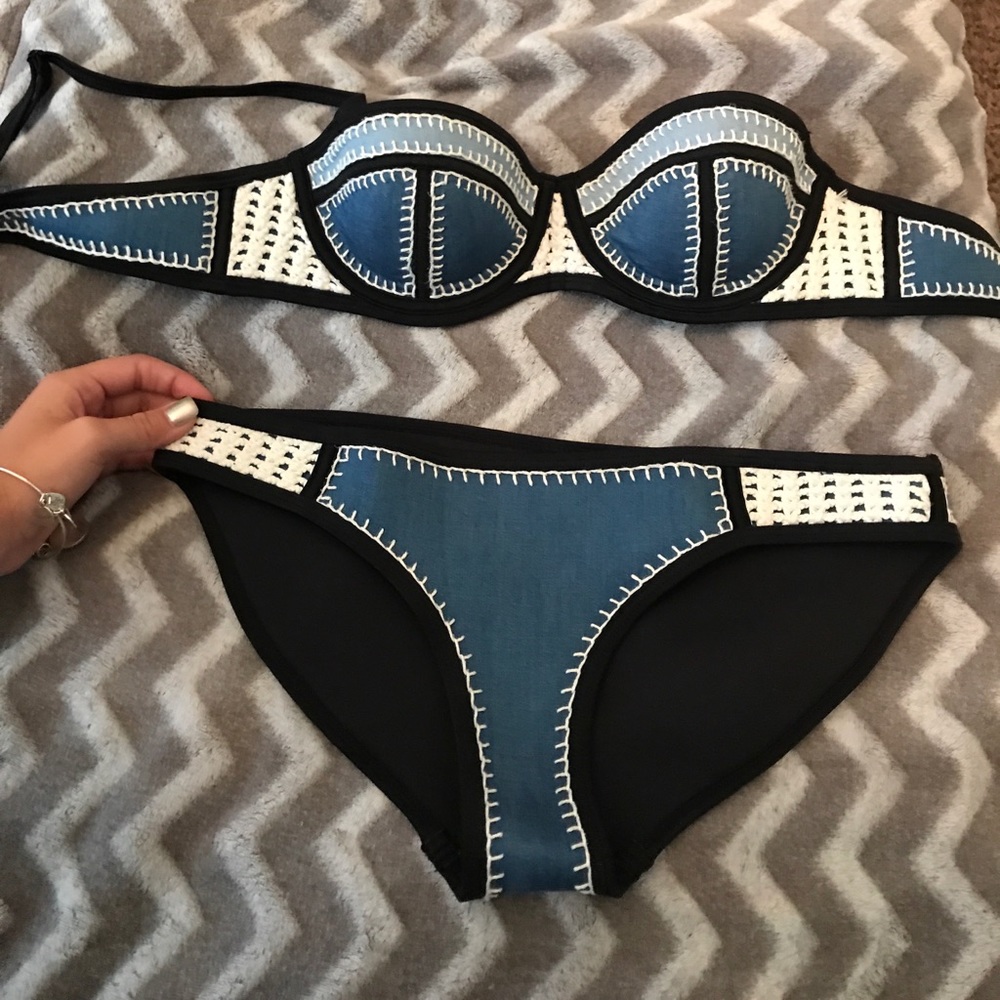 Triangl Bikini Set