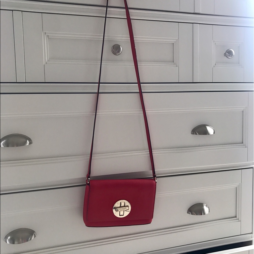 Kate spade red crossbody bag