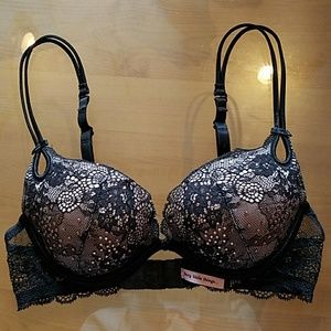 Victoria's Secret Black Lace Rhinestone Bra VS 32B