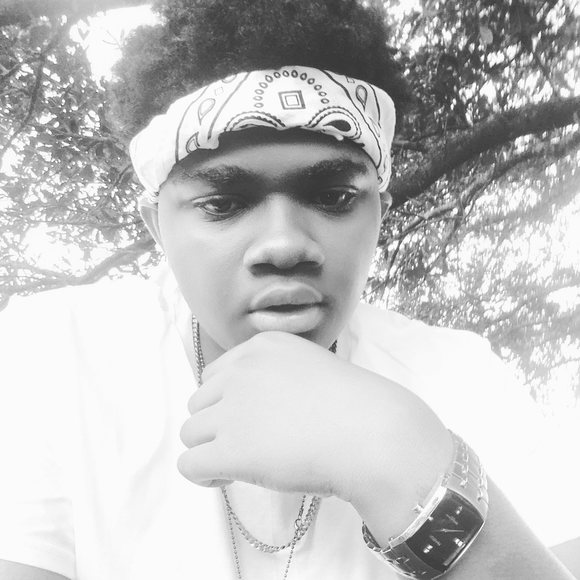 Meet your Posher, Jonah - Picture 1 of 1