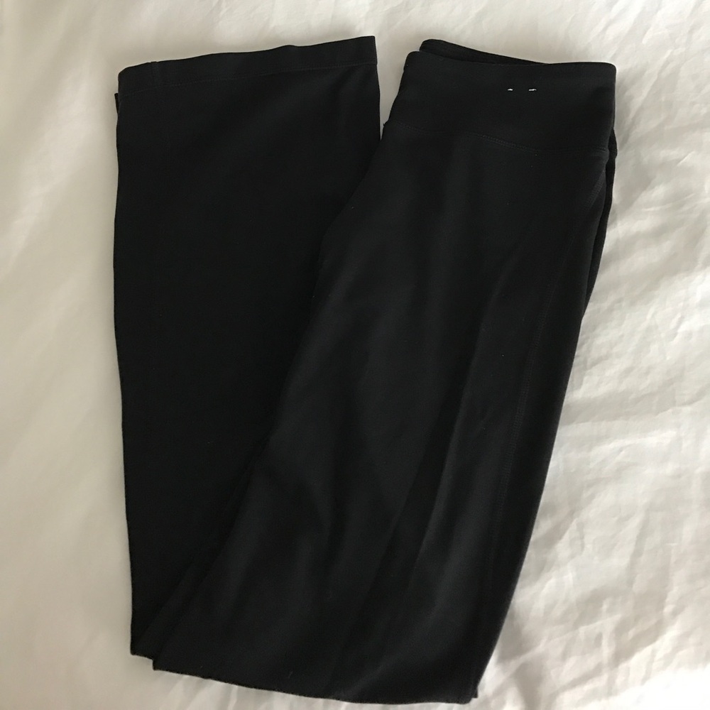 Gap fit yoga pants. Boot cut. Size small