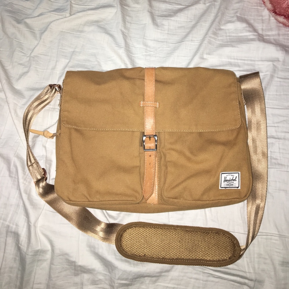Herschel 15" laptop bag
