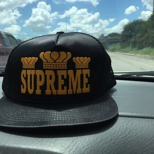 5 panel vintage supreme hat
