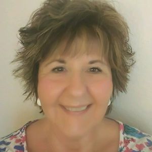 Meet your Posher, Mary jo