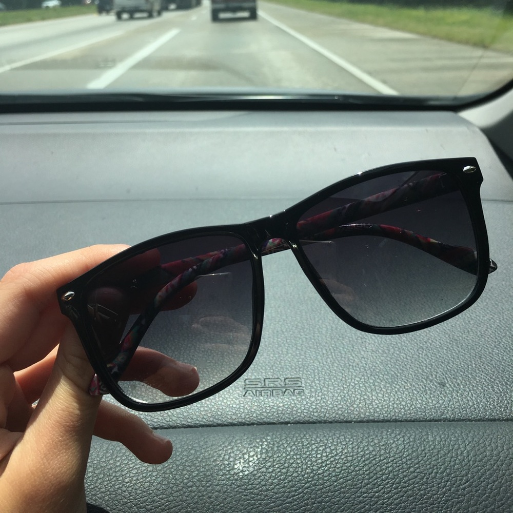 Cute Ray Ban Style Sunnies
