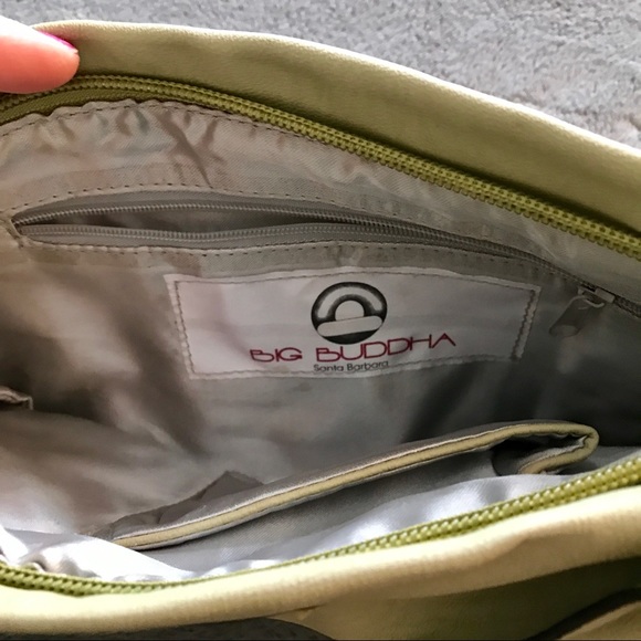 🔥Big Buddha Flower Wristlet - Picture 2 of 4