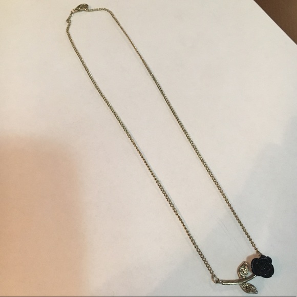 Black And Gold Rose Urban Outfitters Necklace - Picture 2 of 3