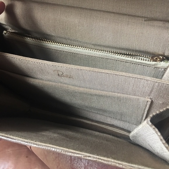 ✨Vintage✨ Handbag - Picture 4 of 5