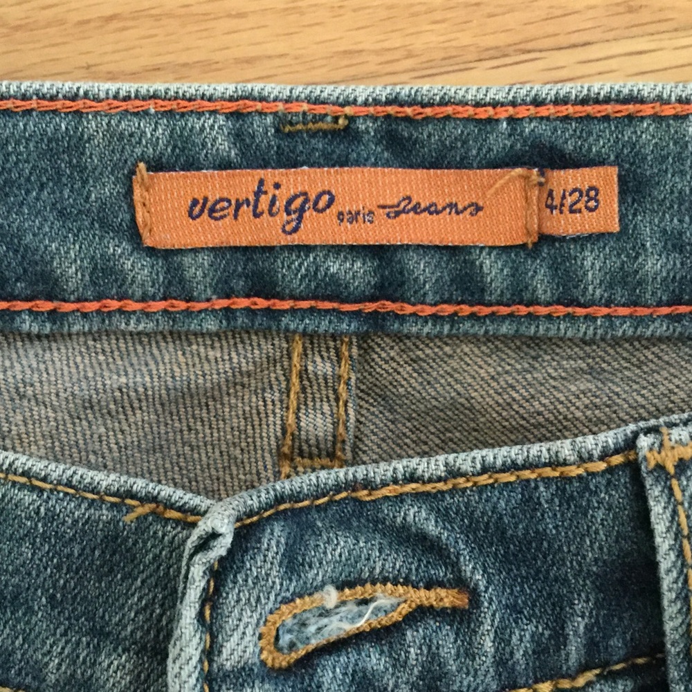 Jeans - Picture 5 of 6