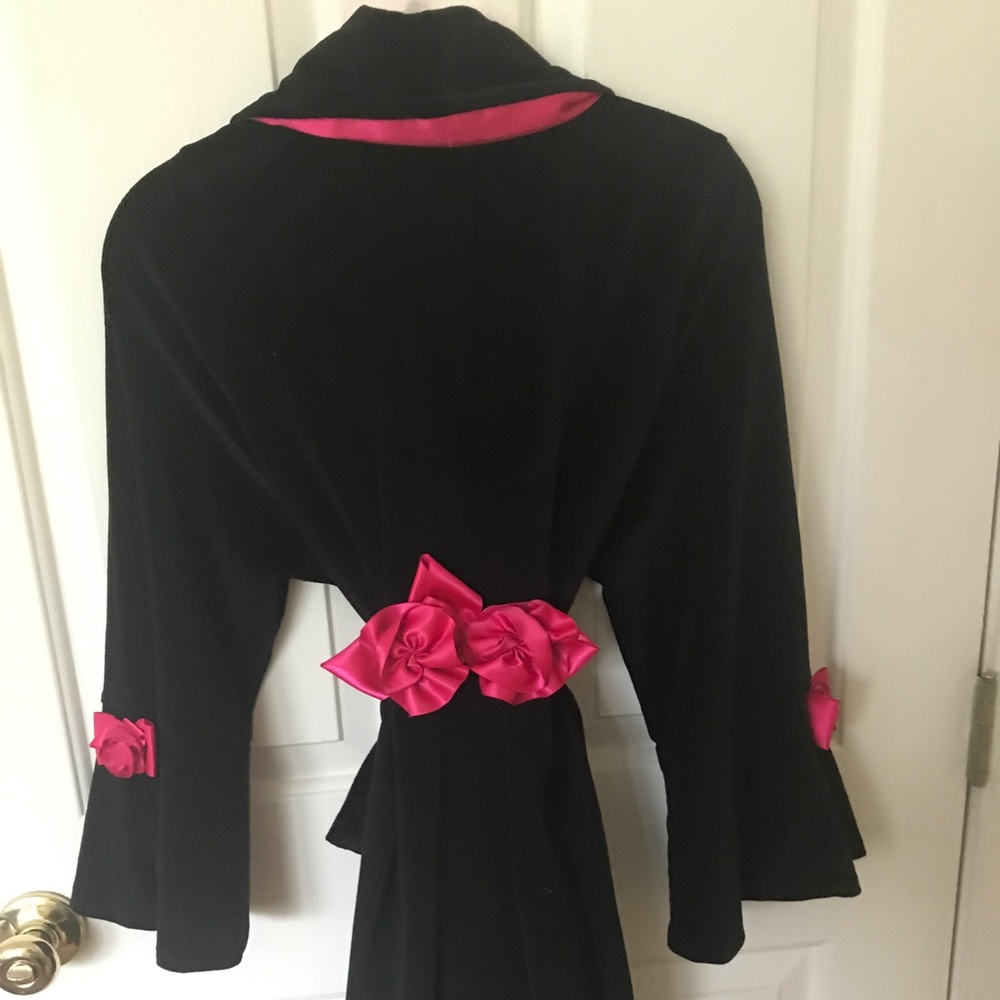 Betsy Johnson Robe