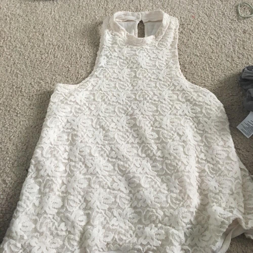 High collared tank