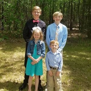 Meet your Posher, Joshua