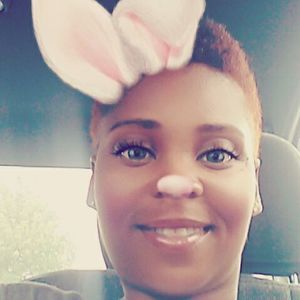 Meet your Posher, Latasha